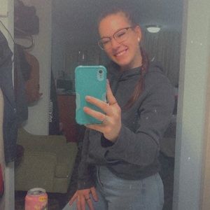 Meet your Posher, Adrian